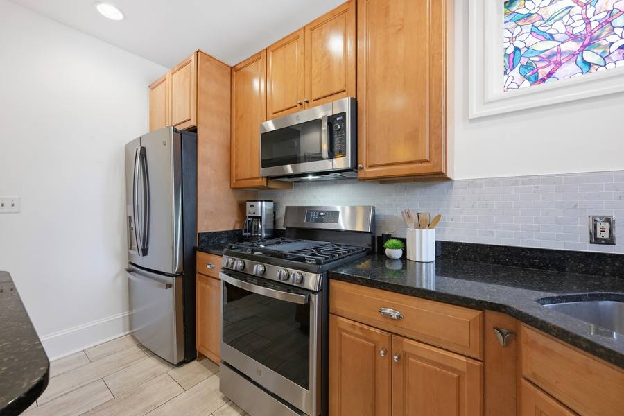 1302 A Street SE interior photo 20